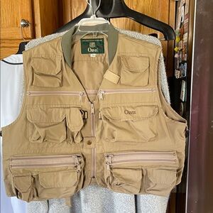 Orvis Fishing Vest Men’s XL Khaki Multi Pocket Utility Travel Hunting